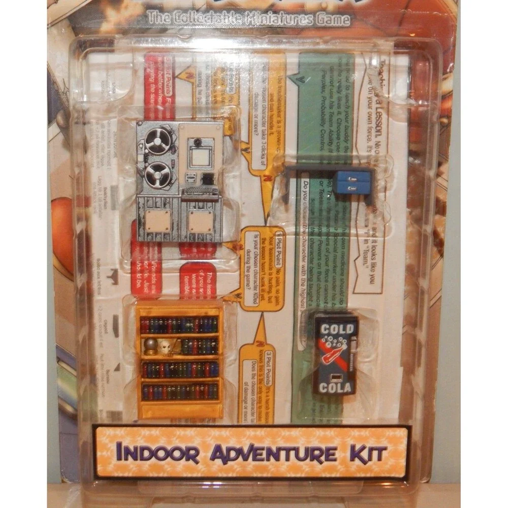 NEW Heroclix INDOOR Adventure Kit Marvel DC Wizkids Collectible Miniatures Game